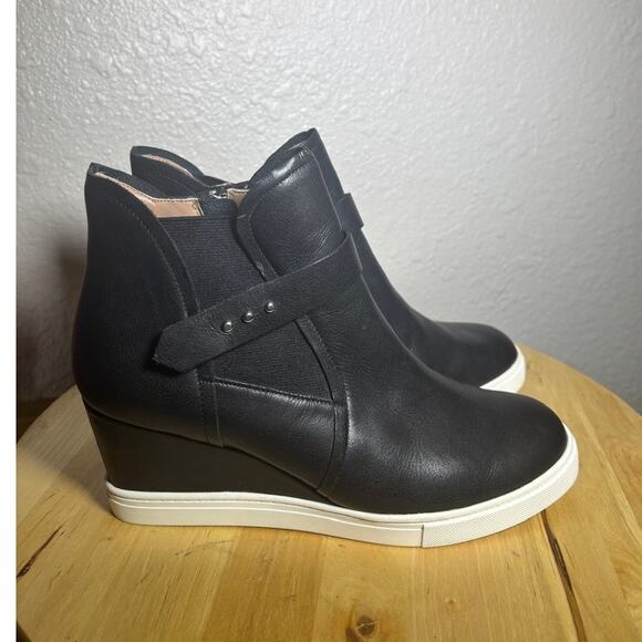 Linea Paola Freshton Women's Wedge Heel Side Zip Sneaker Boot size 8.5 - Picture 7 of 9